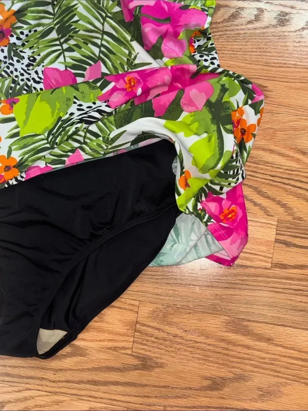 Cacique Women’s Pink and Green Floral Swimsuit, Swim Dress, 20